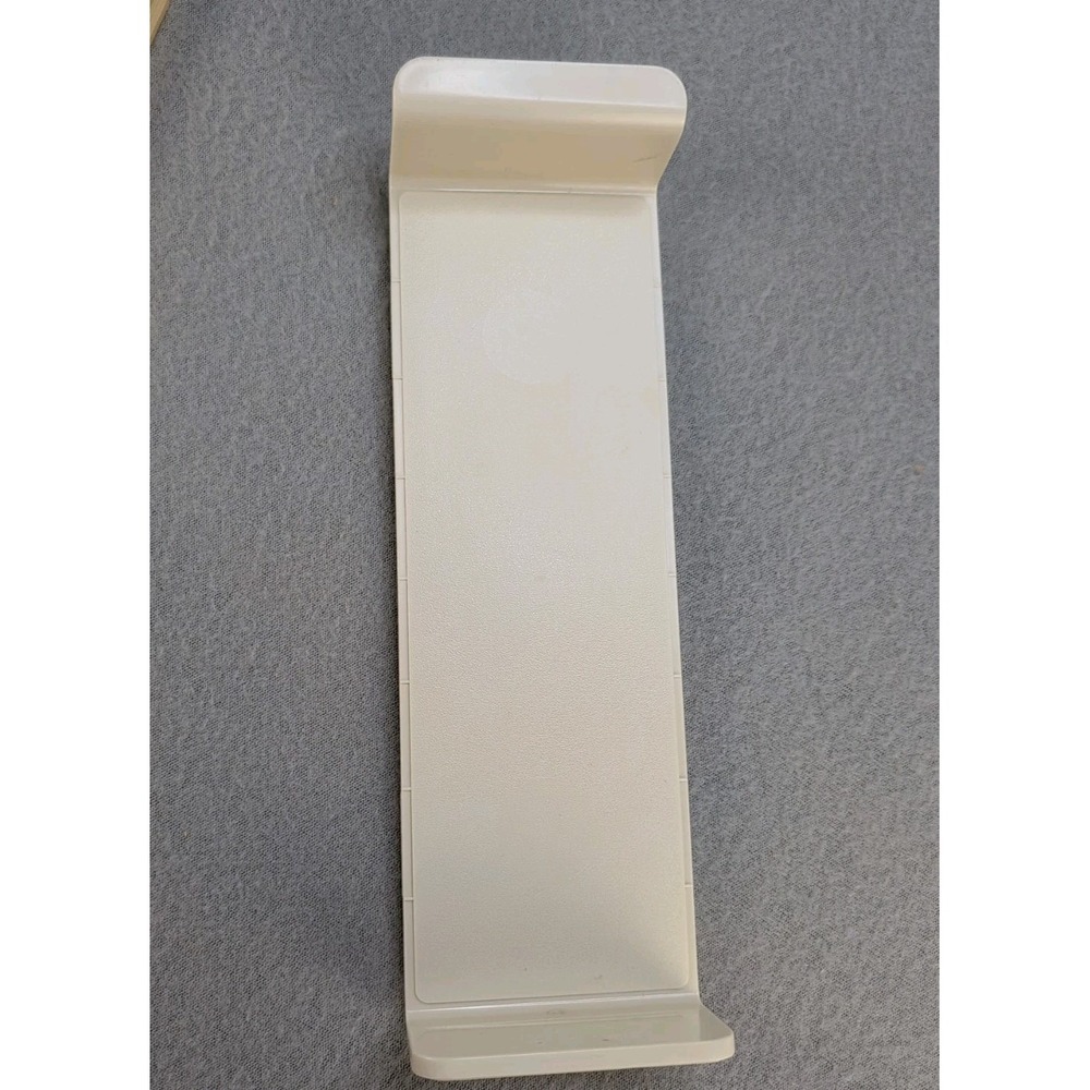 Vintage Tupperware Tall Rectangular Cracker Keeper Pantry Canister w Lid Cream - Picture 4 of 14